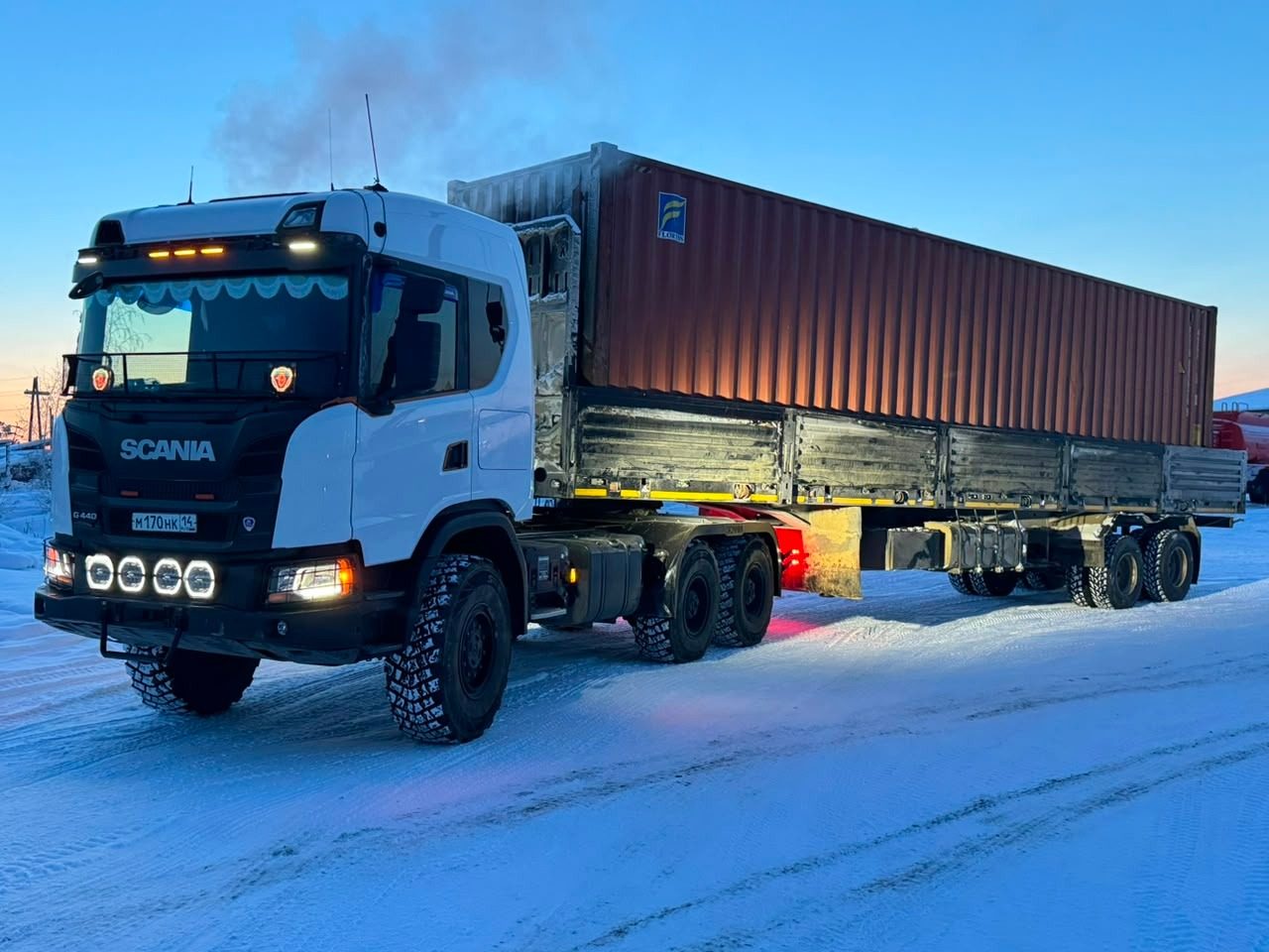 40-футовый контейнер на площадке — доставка на Север